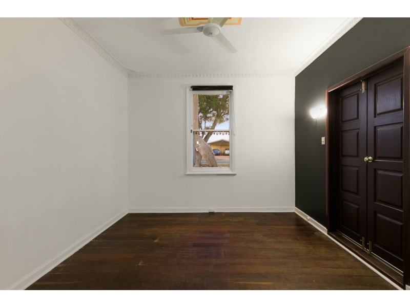 44 Little John Road, Armadale WA 6112