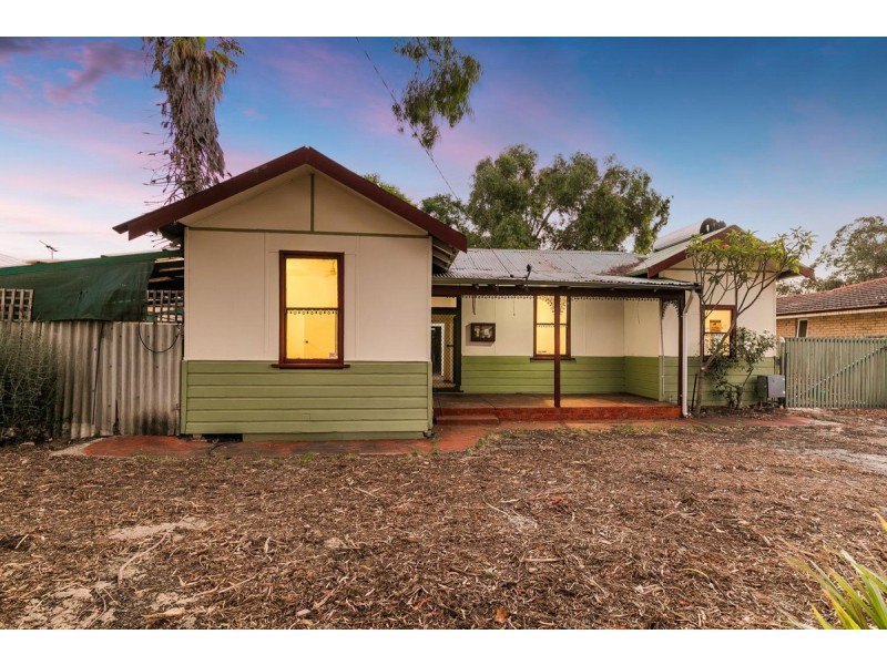 44 Little John Road, Armadale WA 6112