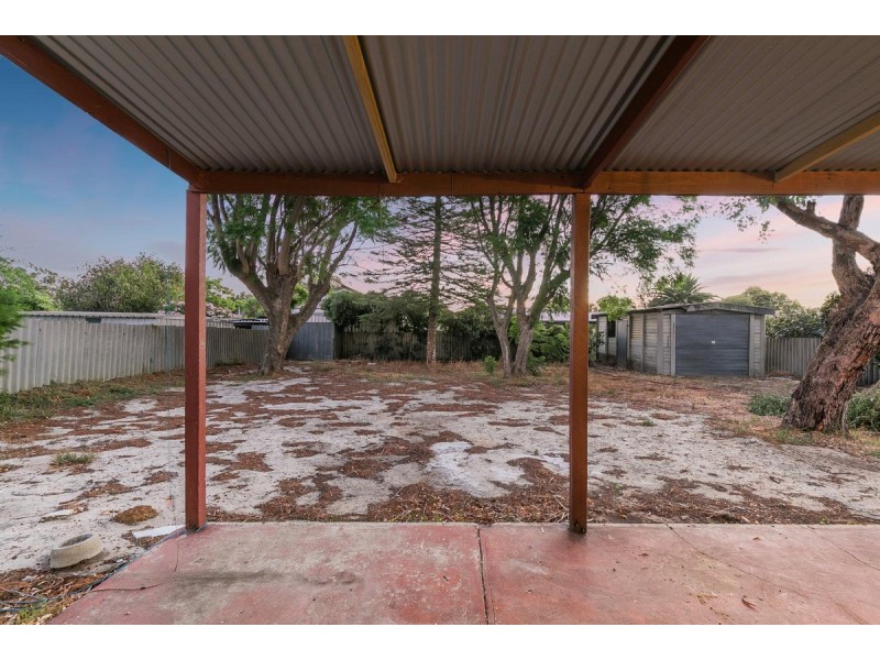 44 Little John Road, Armadale WA 6112