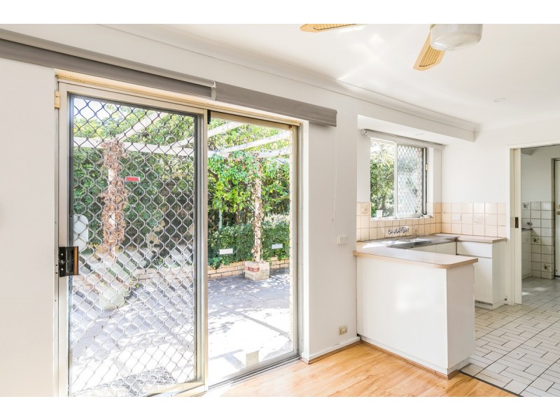 56 Kenton Way, Rockingham WA 6168