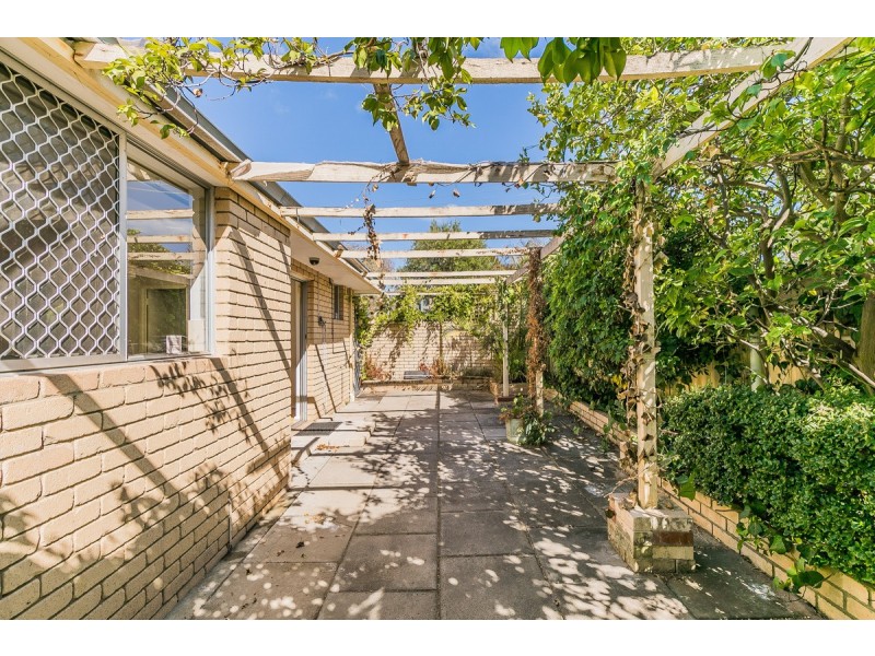 56 Kenton Way, Rockingham WA 6168