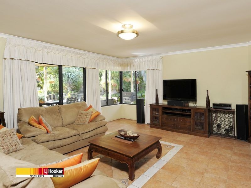 61 Huxtable Terrace, Baldivis WA 6171