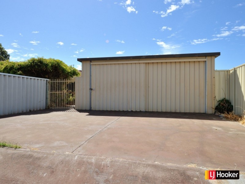 2 Royce Street, Singleton WA 6175