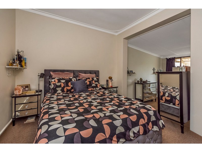 7 Pictor Court, Rockingham WA 6168