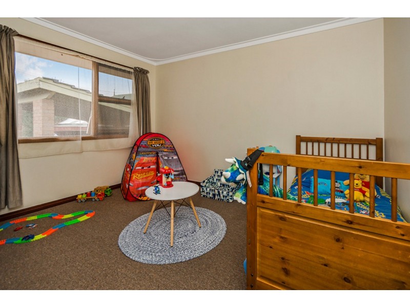 7 Pictor Court, Rockingham WA 6168