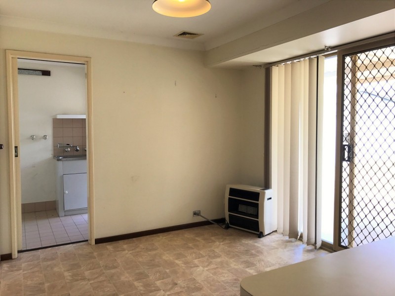 32 Kurrajong Road, Safety Bay WA 6169