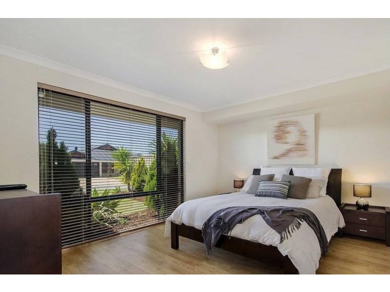 3 Gantheaume Parade, Secret Harbour WA 6173