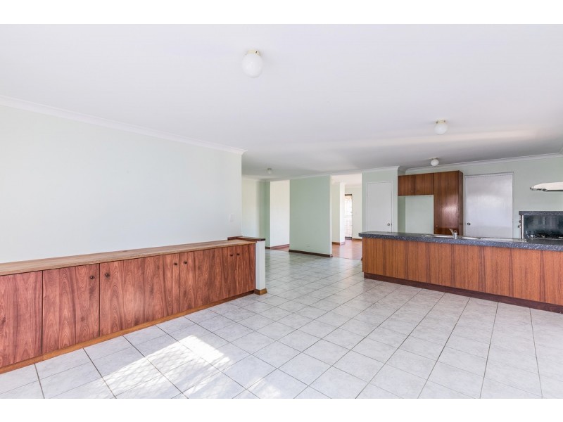 10 Coorong Turn, Warnbro WA 6169