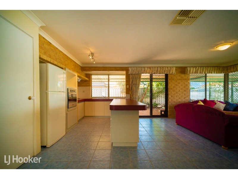 5 Silver Grove, Warnbro WA 6169
