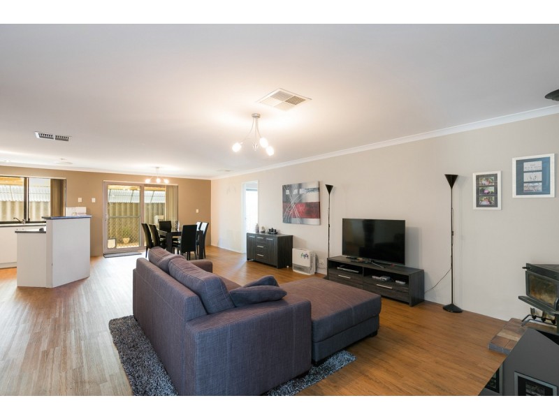 13 Lomandra View, Baldivis WA 6171