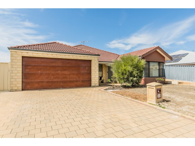 13 Lomandra View, Baldivis WA 6171
