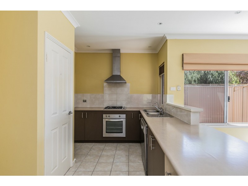 5 Swanbourne Avenue, Secret Harbour WA 6173