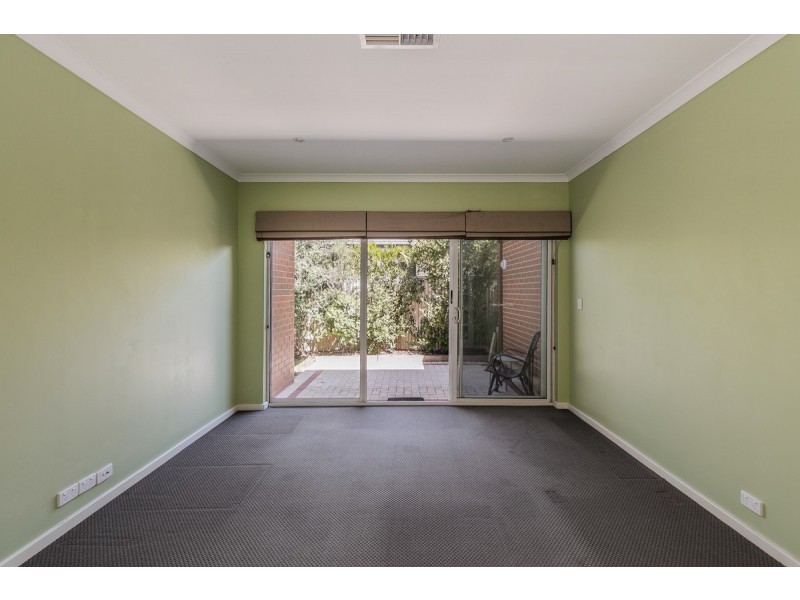 5 Swanbourne Avenue, Secret Harbour WA 6173