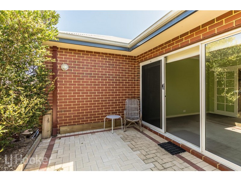 5 Swanbourne Avenue, Secret Harbour WA 6173