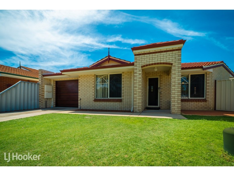 49 Ritchie Drive, Rockingham WA 6168