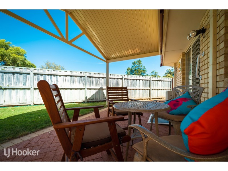 49 Ritchie Drive, Rockingham WA 6168