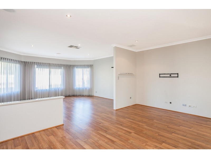 27 Lombadina Parade, Secret Harbour WA 6173