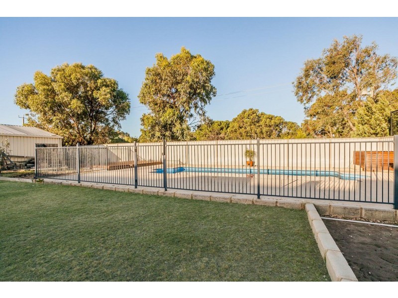 27 Lombadina Parade, Secret Harbour WA 6173