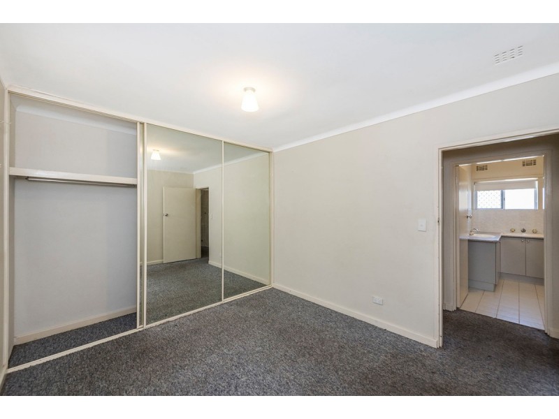 20/33 Steward Way, Orelia WA 6167