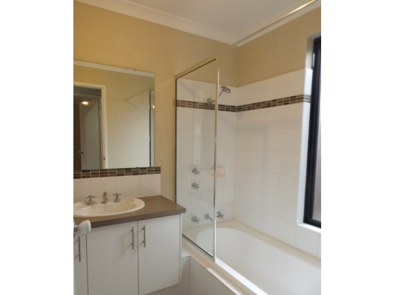19 Boobook Lane, Baldivis WA 6171