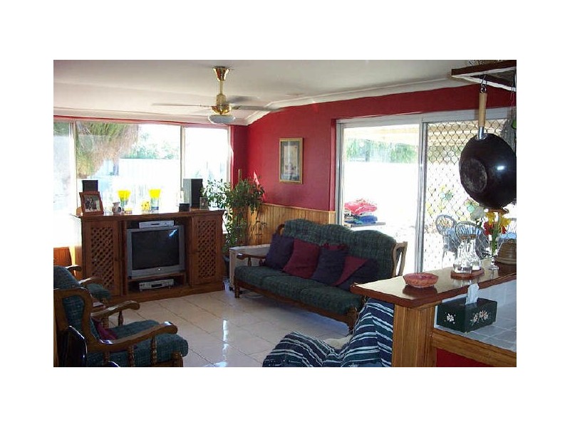 4 Chittering Place, Cooloongup WA 6168