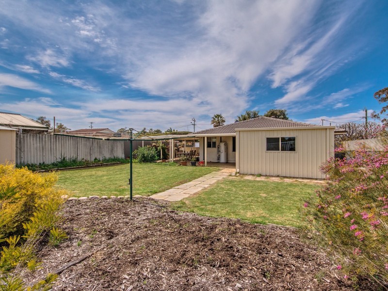 13 Milina Street, Hillman WA 6168
