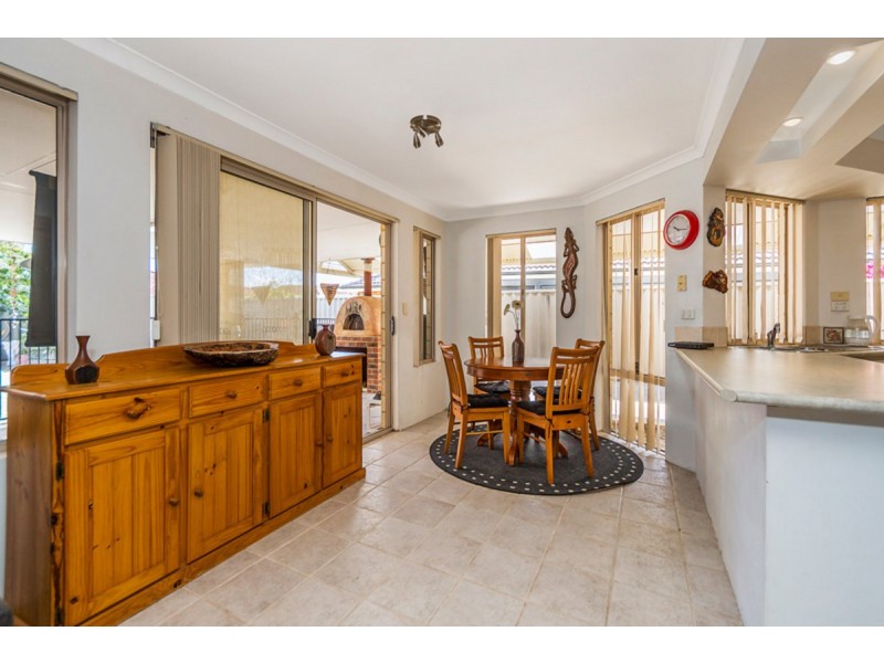 73 San Sebastian Boulevard, Port Kennedy WA 6172