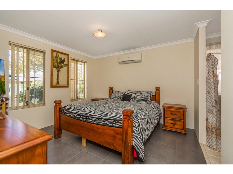 73 San Sebastian Boulevard, Port Kennedy WA 6172