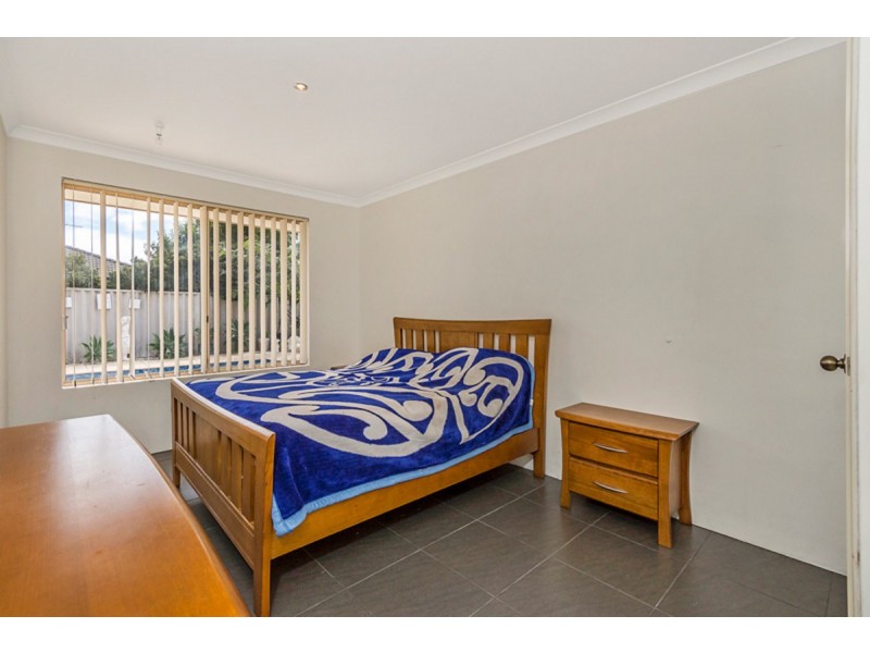 73 San Sebastian Boulevard, Port Kennedy WA 6172