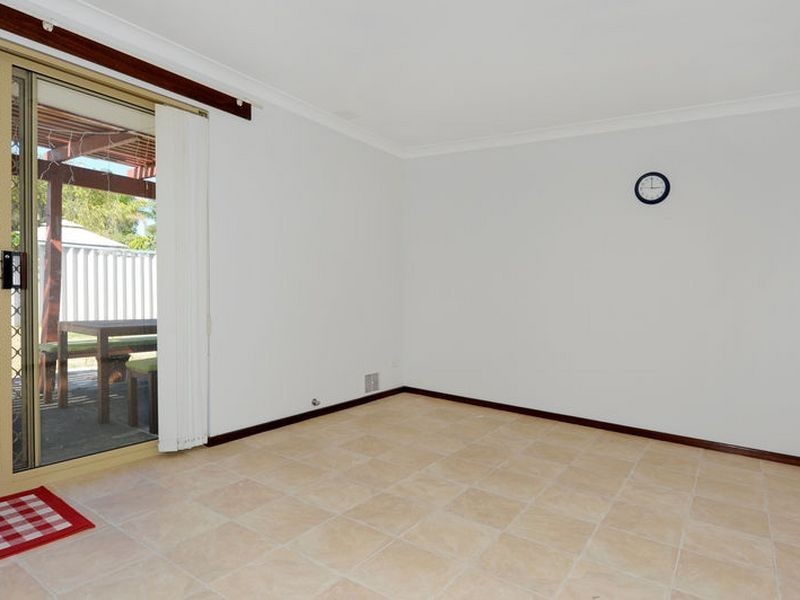 12 Teakdale Close, Safety Bay WA 6169