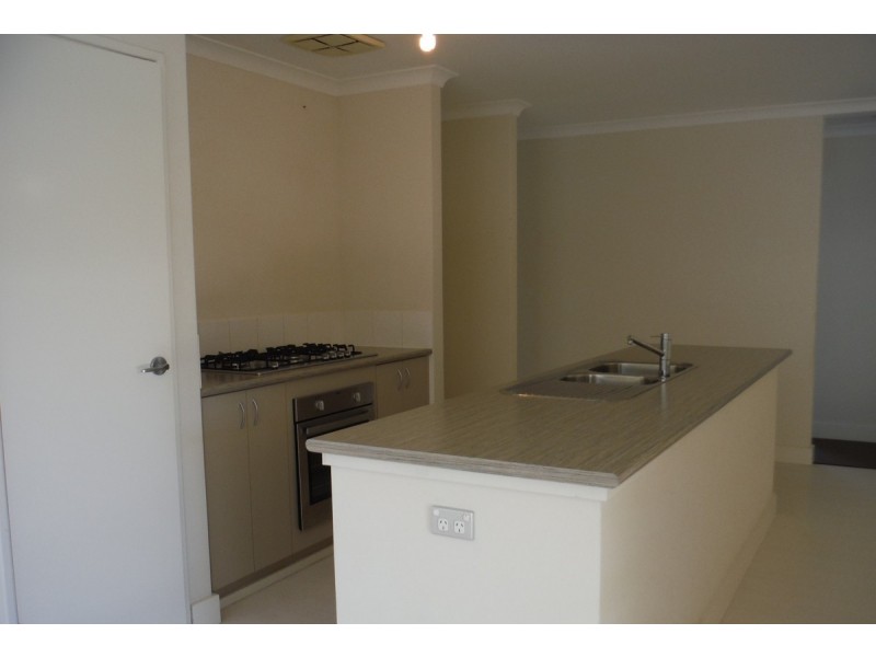 6 Tenterden Way, Baldivis WA 6171