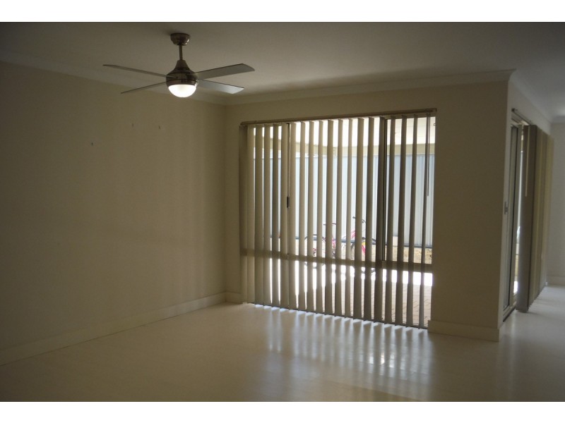 6 Tenterden Way, Baldivis WA 6171