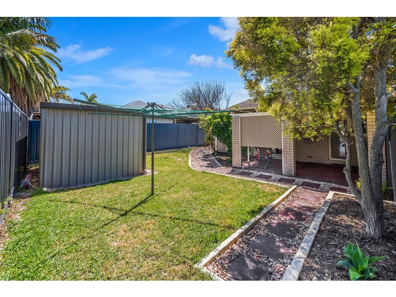 11B Benton Way, Safety Bay WA 6169