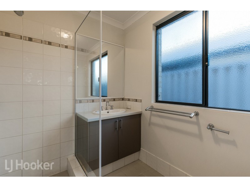 5 Whitehaven Avenue, Secret Harbour WA 6173