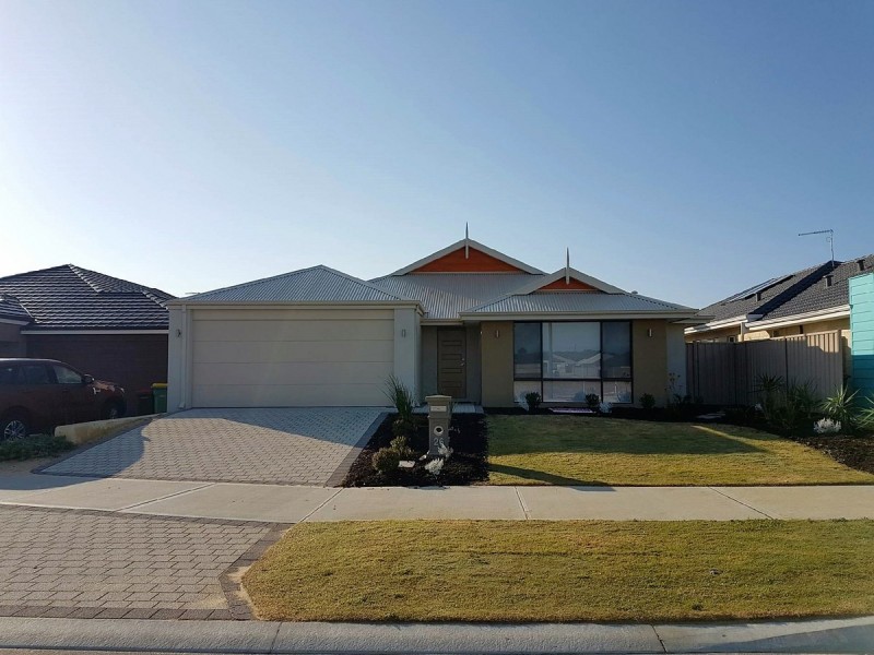 26 Aquamarine Parade, Karnup WA 6176