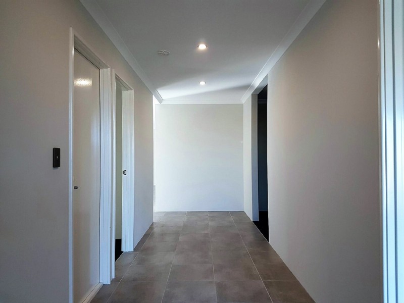 26 Aquamarine Parade, Karnup WA 6176