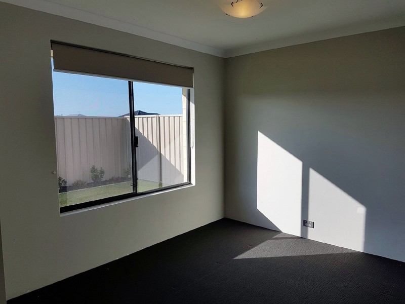 26 Aquamarine Parade, Karnup WA 6176