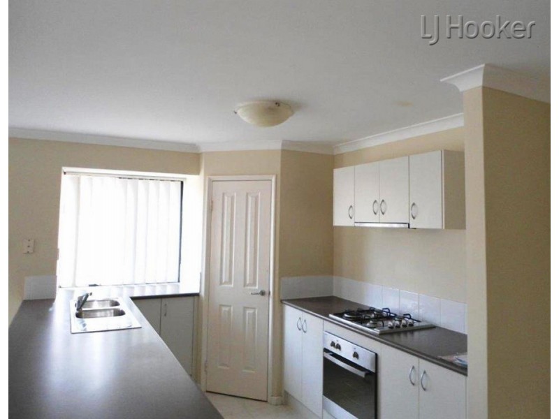 29 Lucky Bay Road, Secret Harbour WA 6173