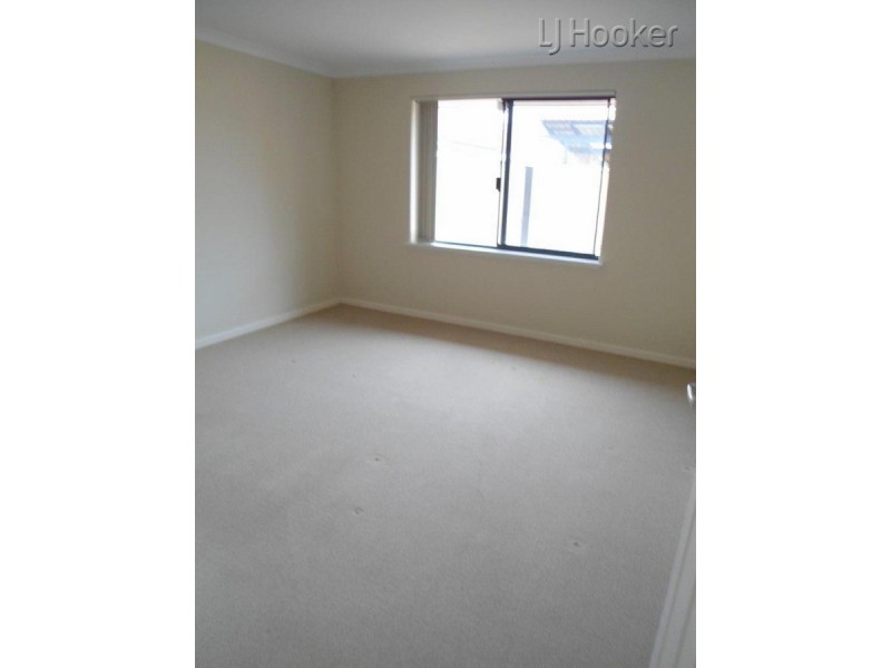 29 Lucky Bay Road, Secret Harbour WA 6173