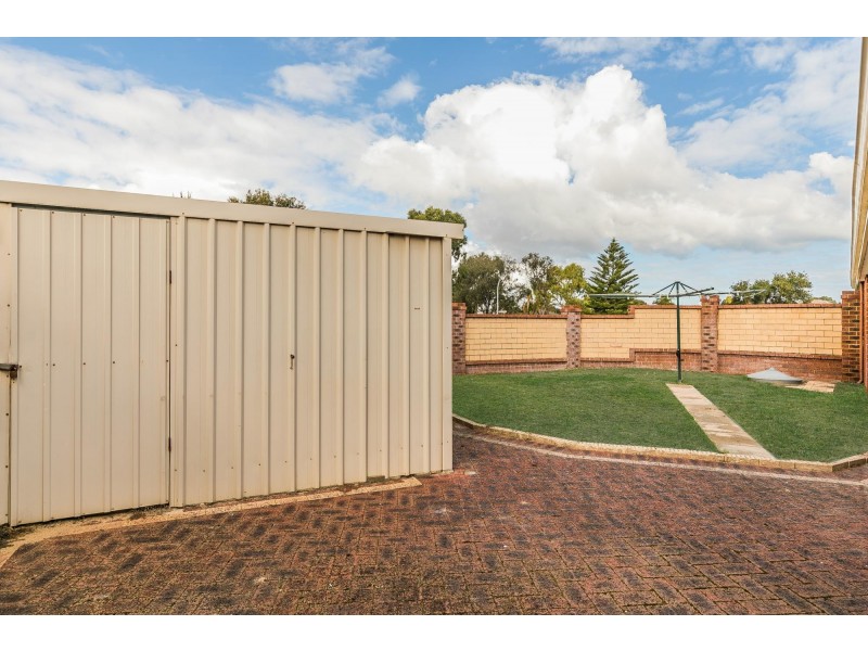 2 Kingsford Court, Port Kennedy WA 6172