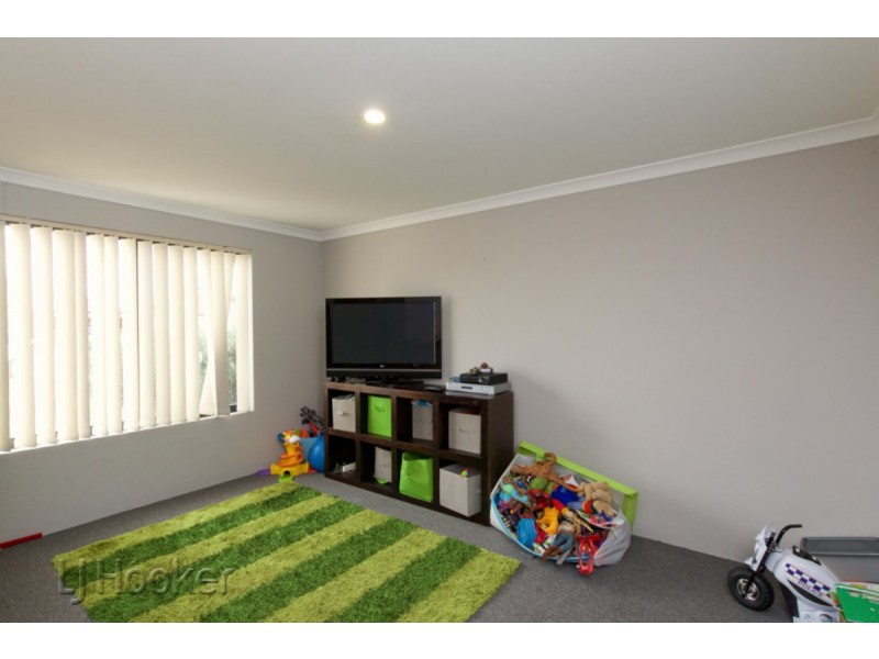 11 Springdale Boulevard, Secret Harbour WA 6173