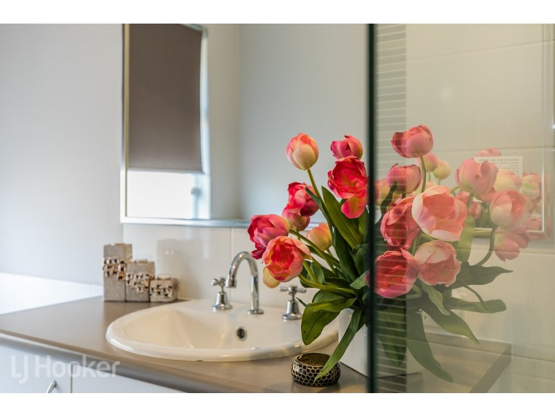 41 Sellafield Bend, Waikiki WA 6169