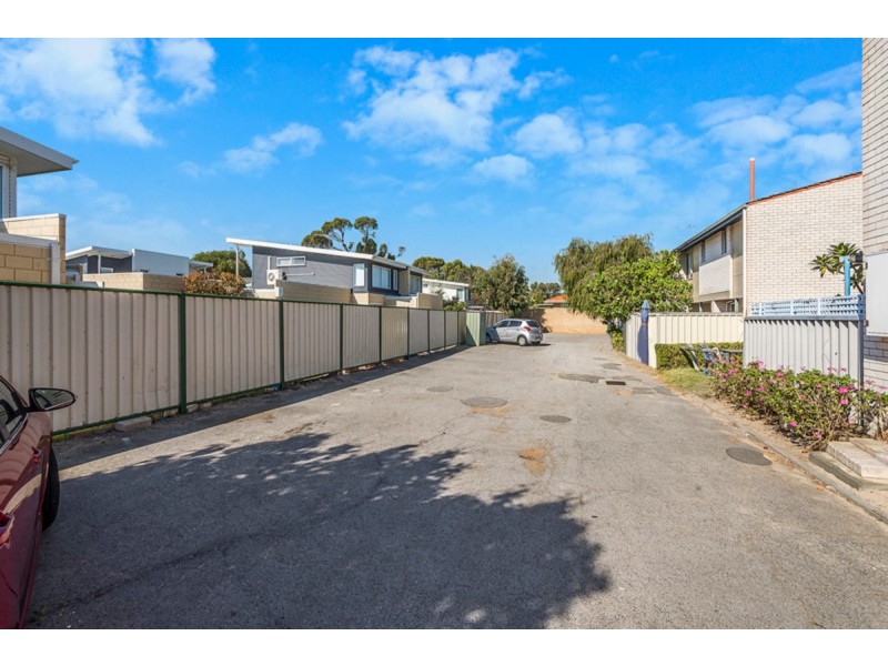 1/1-3 George Street, Rockingham WA 6168