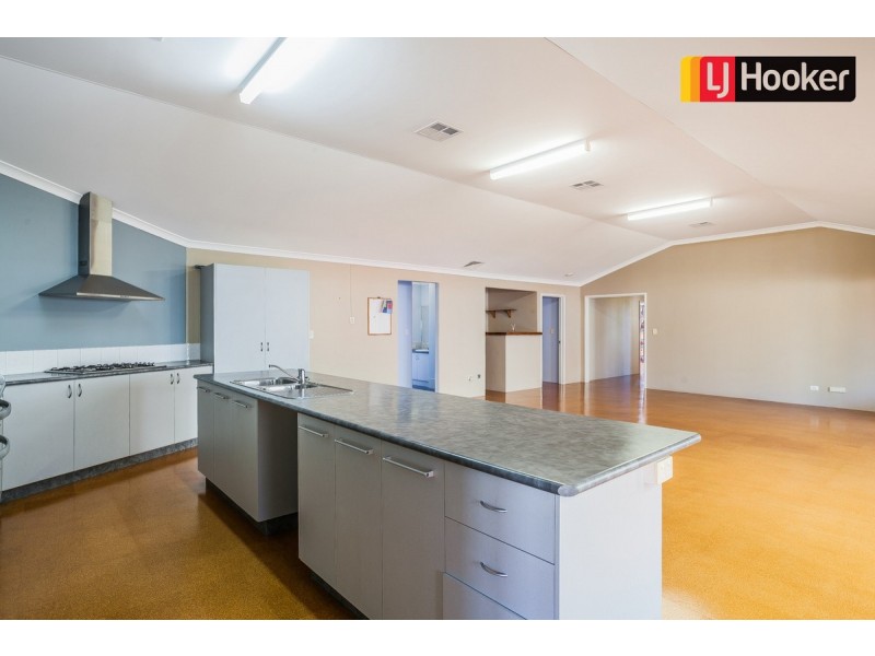 12 Lobos Mews, Secret Harbour WA 6173
