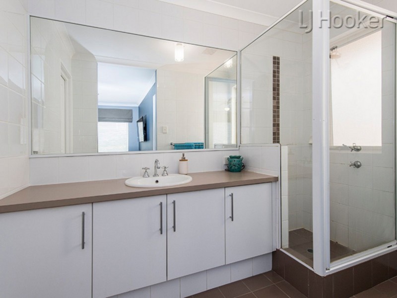 4 Layer Close, Baldivis WA 6171