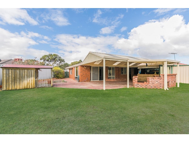 17 Timberlane Loop, Cooloongup WA 6168