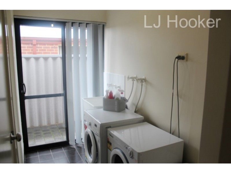 14 Maroubra Parade, Secret Harbour WA 6173