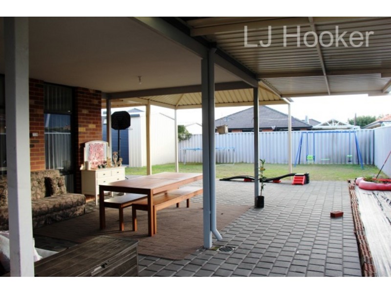 14 Maroubra Parade, Secret Harbour WA 6173