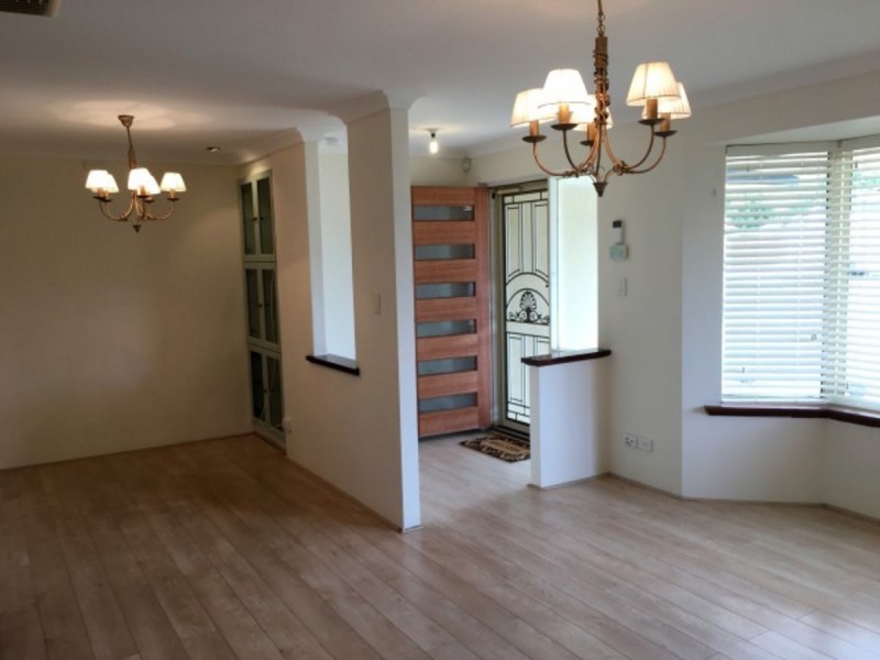 15 Santa Barbara Court, Waikiki WA 6169