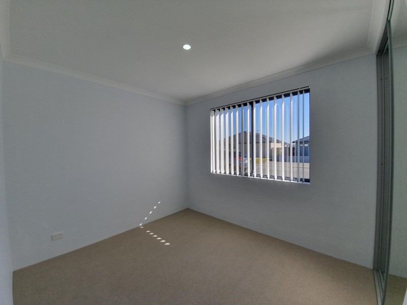 204 Foreshore Drive, Singleton WA 6175